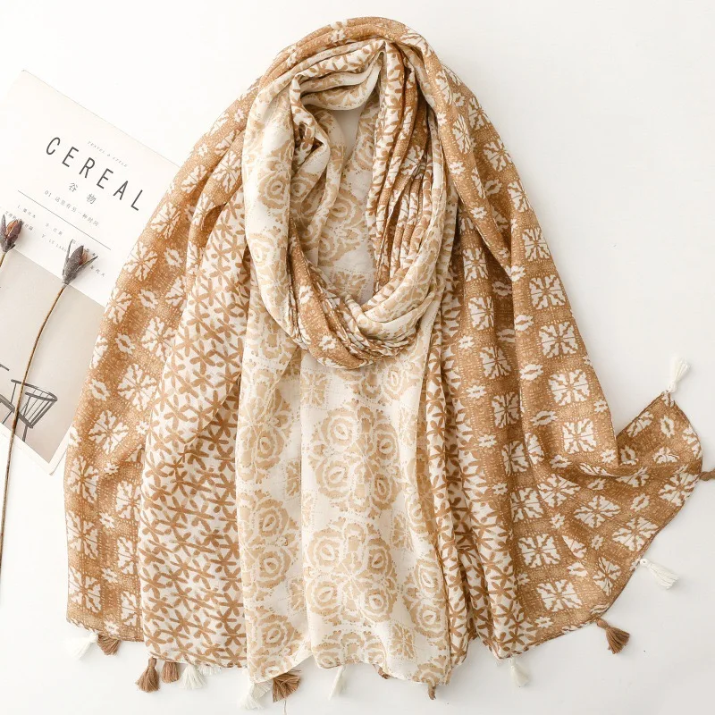 2025 Bohemian Paisley Floral Tassel Viscose Shawls Scarf Lady High Quality Thick Wrap Beach Stole Bufandas Muslim Hijab 180*90Cm view 3