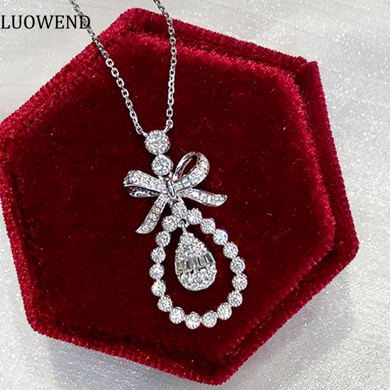 

LUOWEND 18K White Gold Necklace Romantic Design 0.45carat Real Natural Diamond Pendant Necklace for Women Wedding High Jewelry