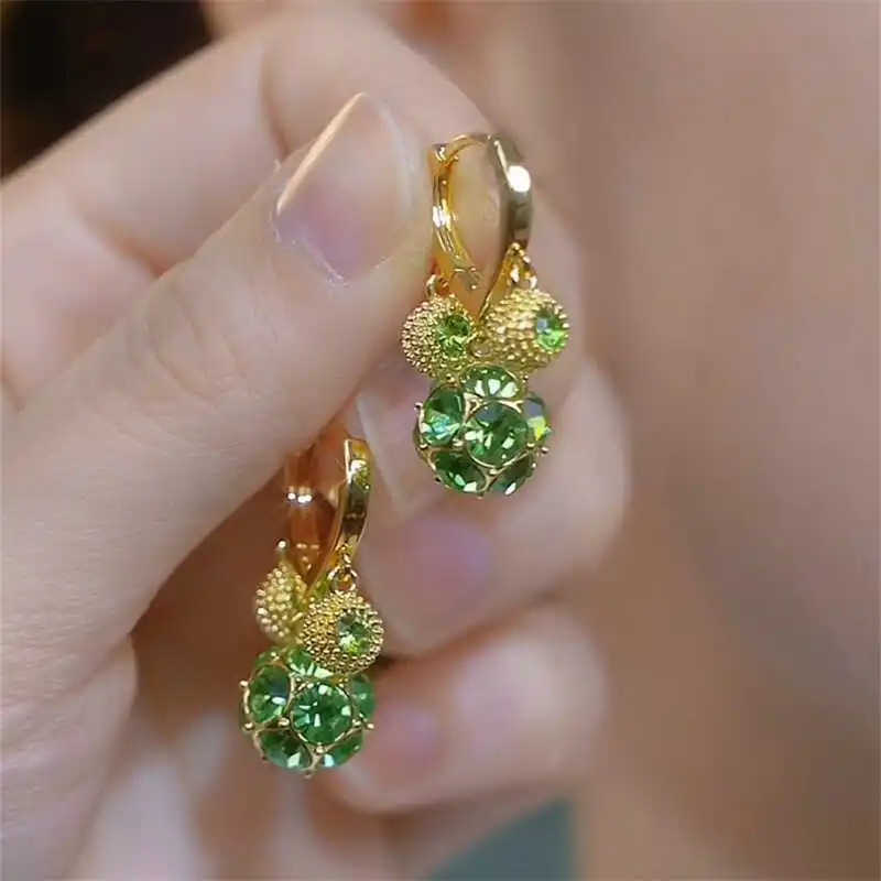 Personality Fashion Subtle design sense  Exquisite Versatile Temperament Set with diamonds The shape of durian  Alloy Eardrop