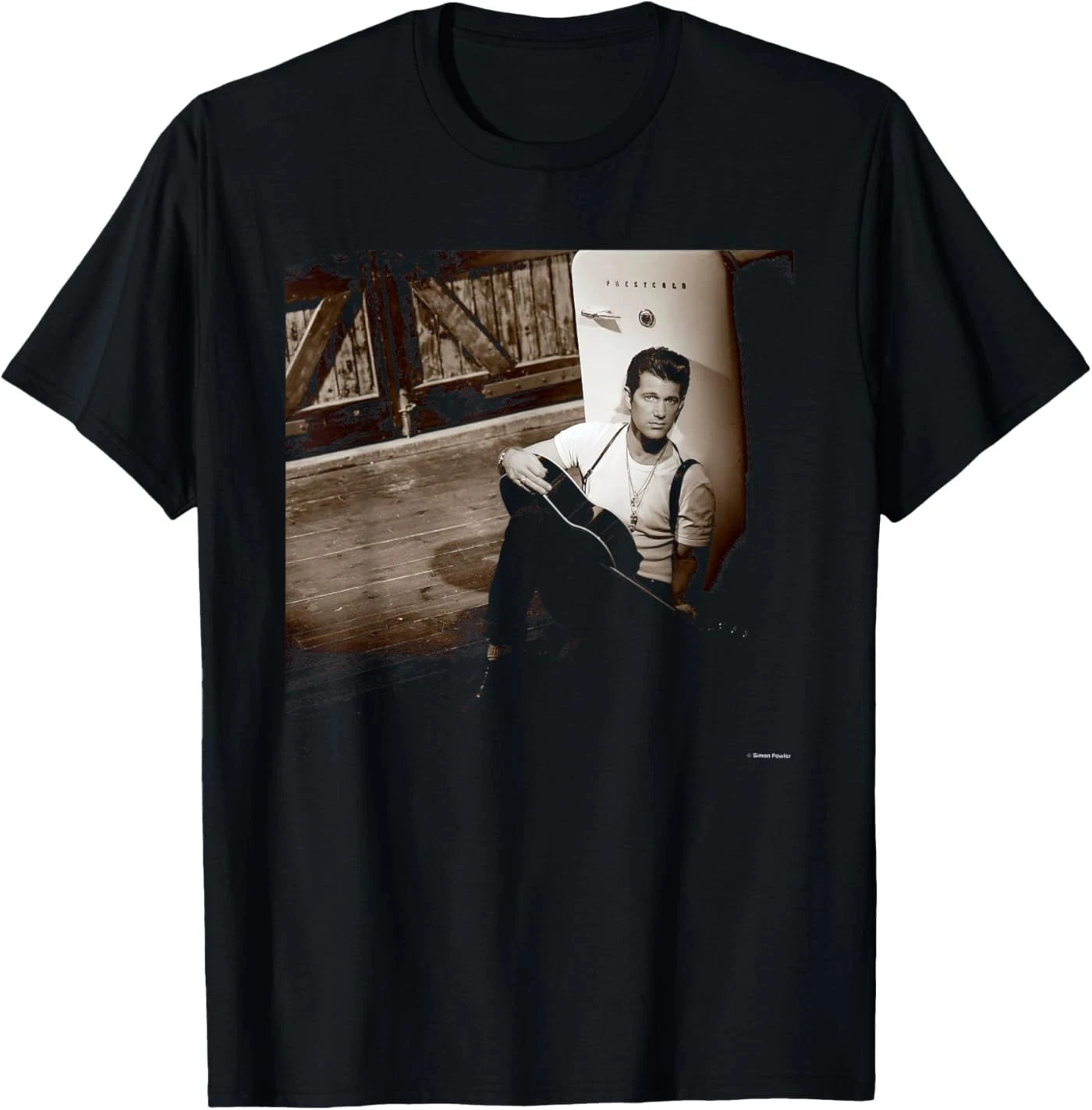 Evil Game Pop Singer Chris Isaac T-shirt, Loose Casual Unisex Streetwear Shirt shirts for men