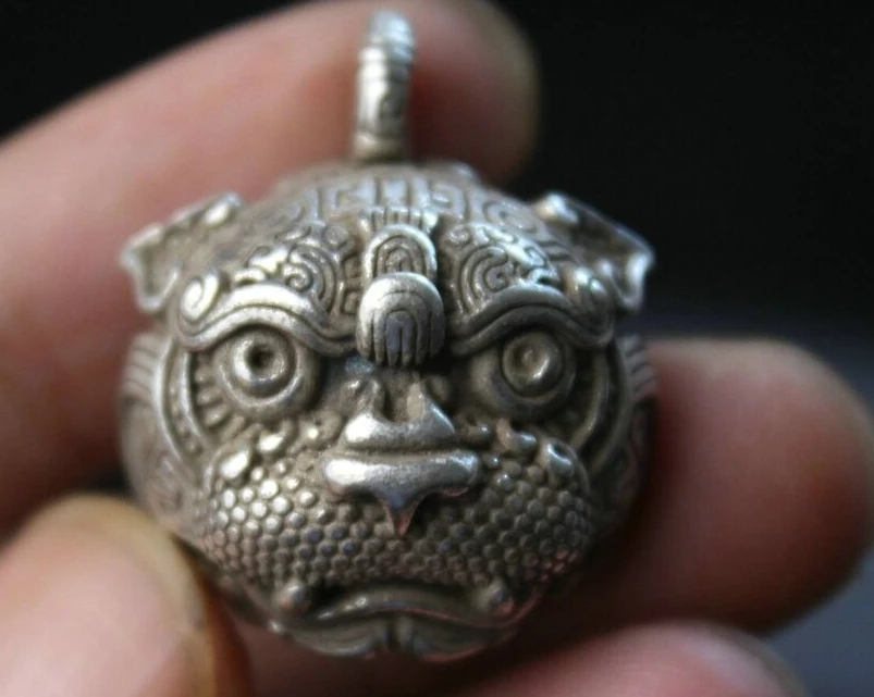 3 CM Rare Old China Miao Silver Dynasty Palace Lion Beast Head Bell Pendant