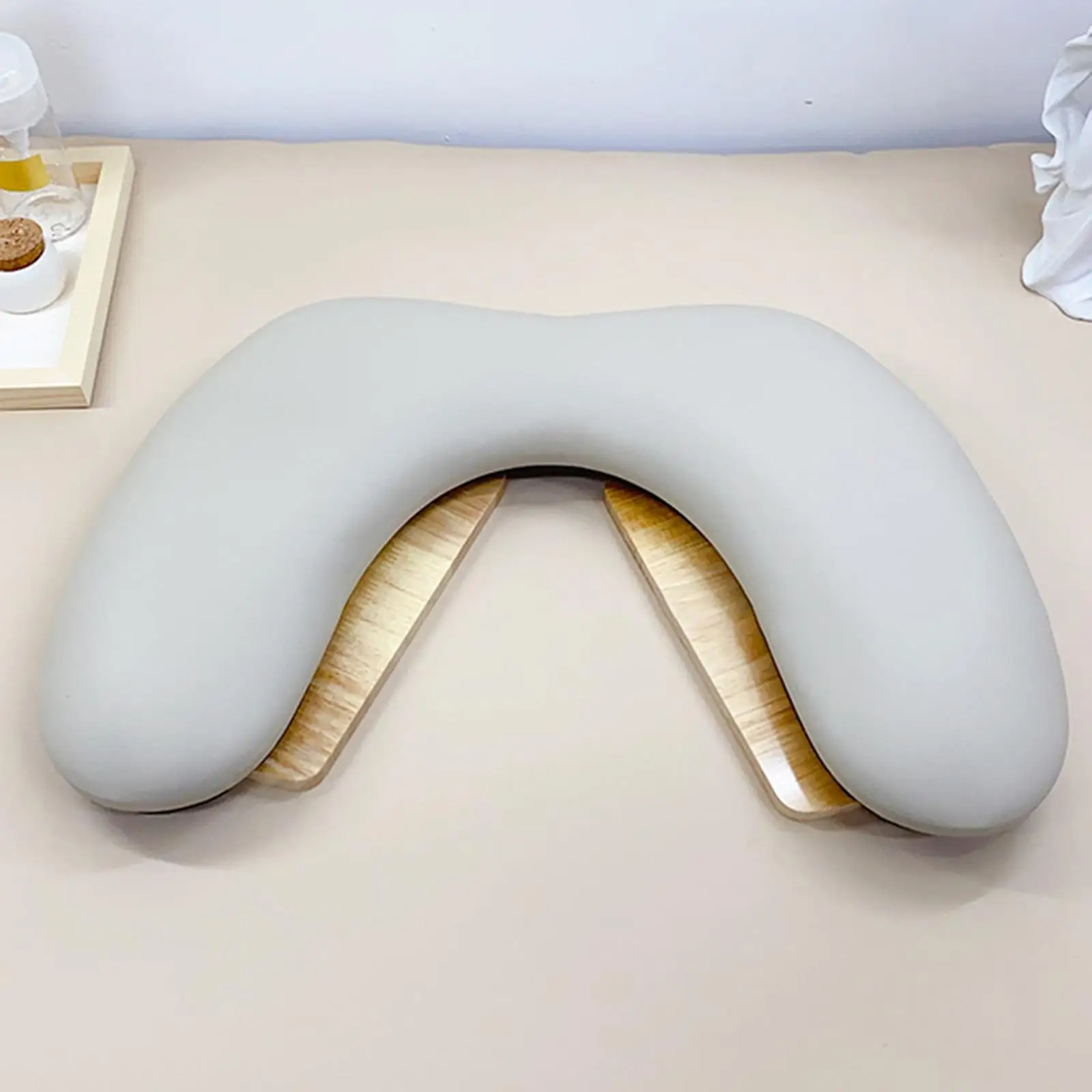 Nail Arm Rest Cushion, Hand Rest Cushion Wooden Base Built in Sponge Stand Pad Nail Art Hand Pillow for Women Manicurist Salon