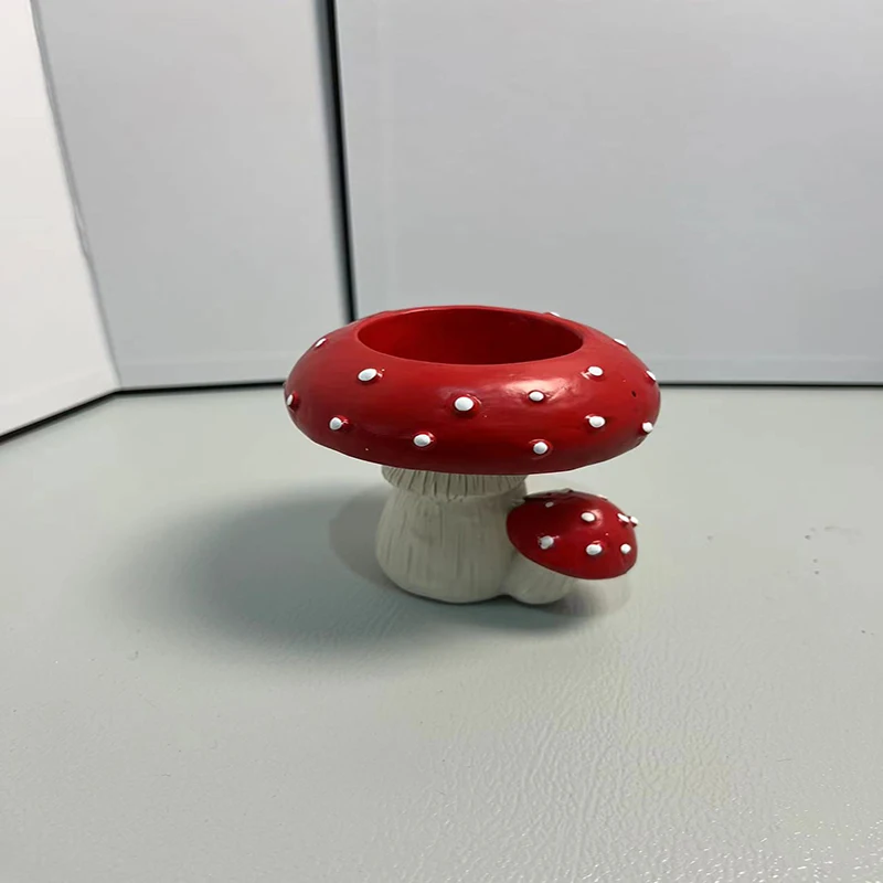 Candlestick 1PC small mushroom home decoration resin craft decoration Creative table Bedroom Living Room shop