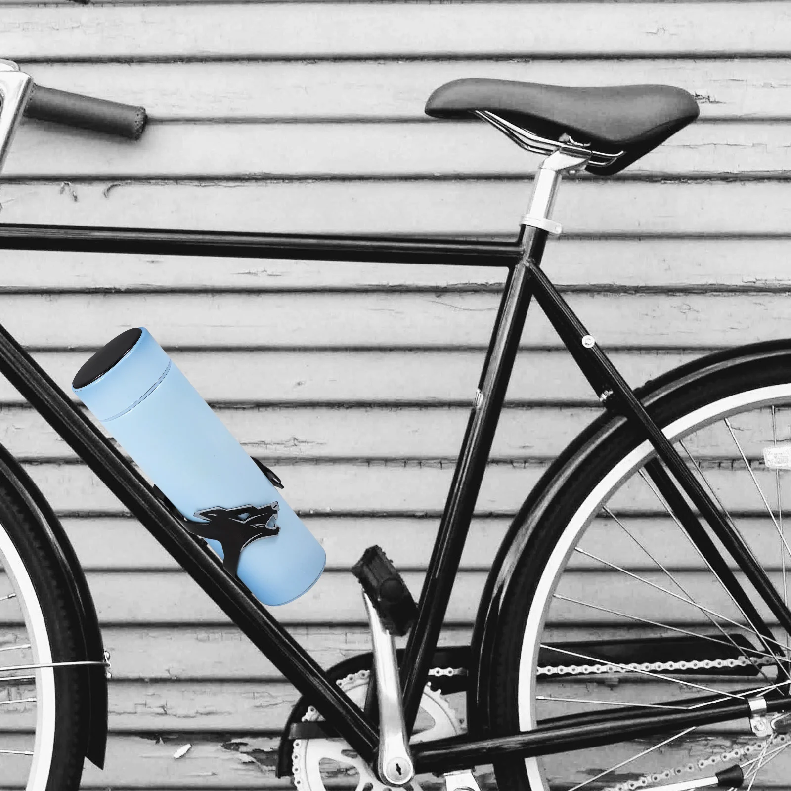 

Bike Water Bottle Holder Sturdy Durable Outdoor Bike Cup Holder Smooth One-Piece Molded Bicycle Bottle Cage for Mountain Road