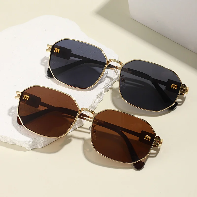 

Большие солнцезащитные очки в многоугольной металлической оправе 2025 года — солнцезащитные очки унисекс для улицы UV400