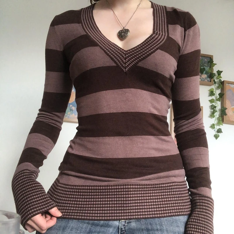 

Grunge Fairy 90s Vintage Striped T-shirt Autumn Spring V Neck Long Sleeve Tops Y2K Chic Women Retro Knitted Sweater Tees Top