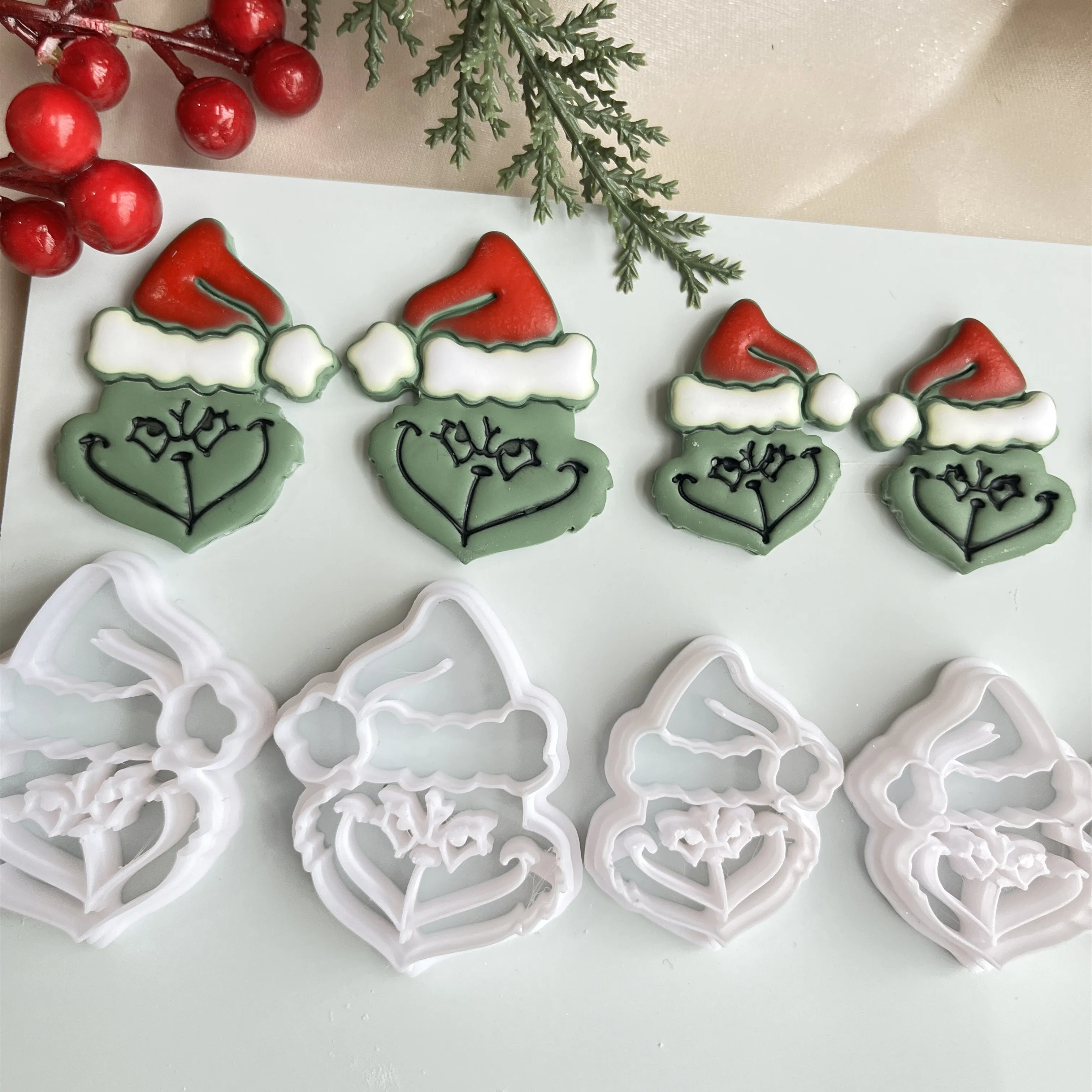 Cortador de galletas de Navidad de Papá Noel GRINCH, 3 tamaños, 2 versiones de corte, molde para hacer pendientes, herramientas de arcilla