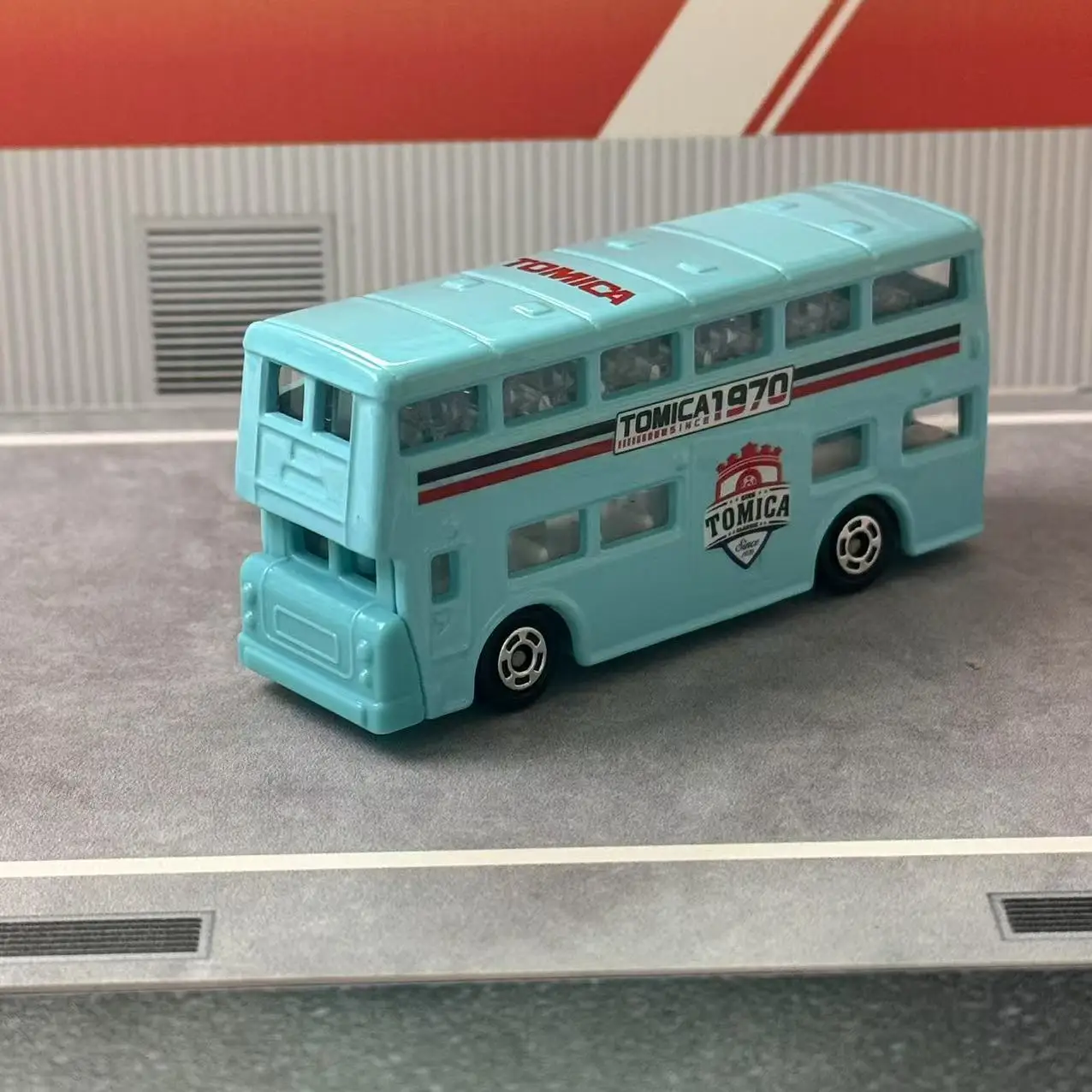 Takara Tomy Tomica Asia 120 No.90 London Double Decker Bus 1:130 Alloy Diecast Mini Vehicle Model Toy For Kids Collectors view 4