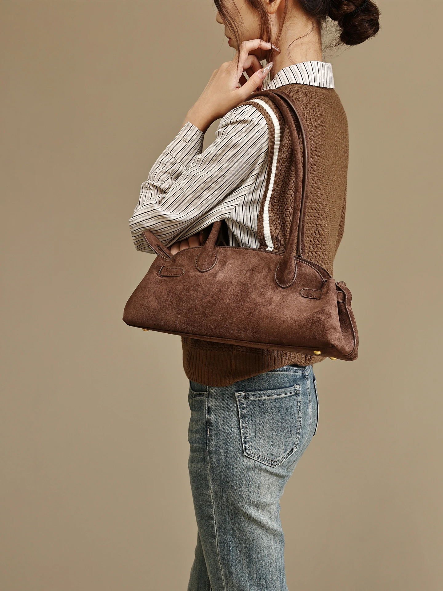 

Женская большая сумка-тоут Capaci, сумка для подмышек, сумка для хлеба, роскошный коврик, элитный коврик, однотонный квадратный мавп