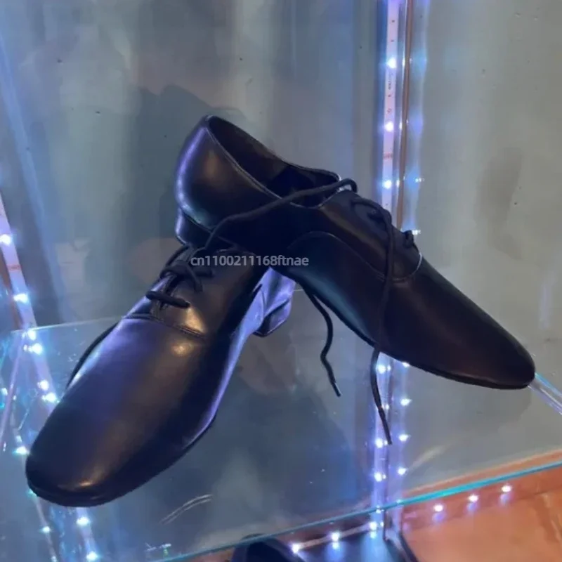 2024 أحذية الرقص الحديثة للرجال الرقص الاجتماعي لينة سوليد أحذية الرقص الرجال الكبار اللاتينية الوطنية القياسية ساحة أحذية الرقص