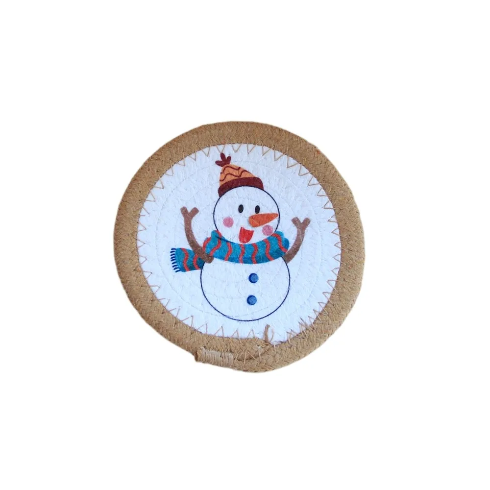 Santa Claus Trivet Christmas Cup Mat Woven Cotton Rope Heat Resistant Christmas Coaster Handmade Round Pot Table Mat Kitchen