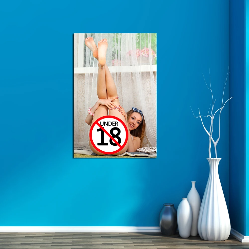 Ragazza nuda con gambe verso l'alto Poster e stampe su tela Pittura Decorazione Immagini di arte della parete per l'arredamento della camera da letto di casa