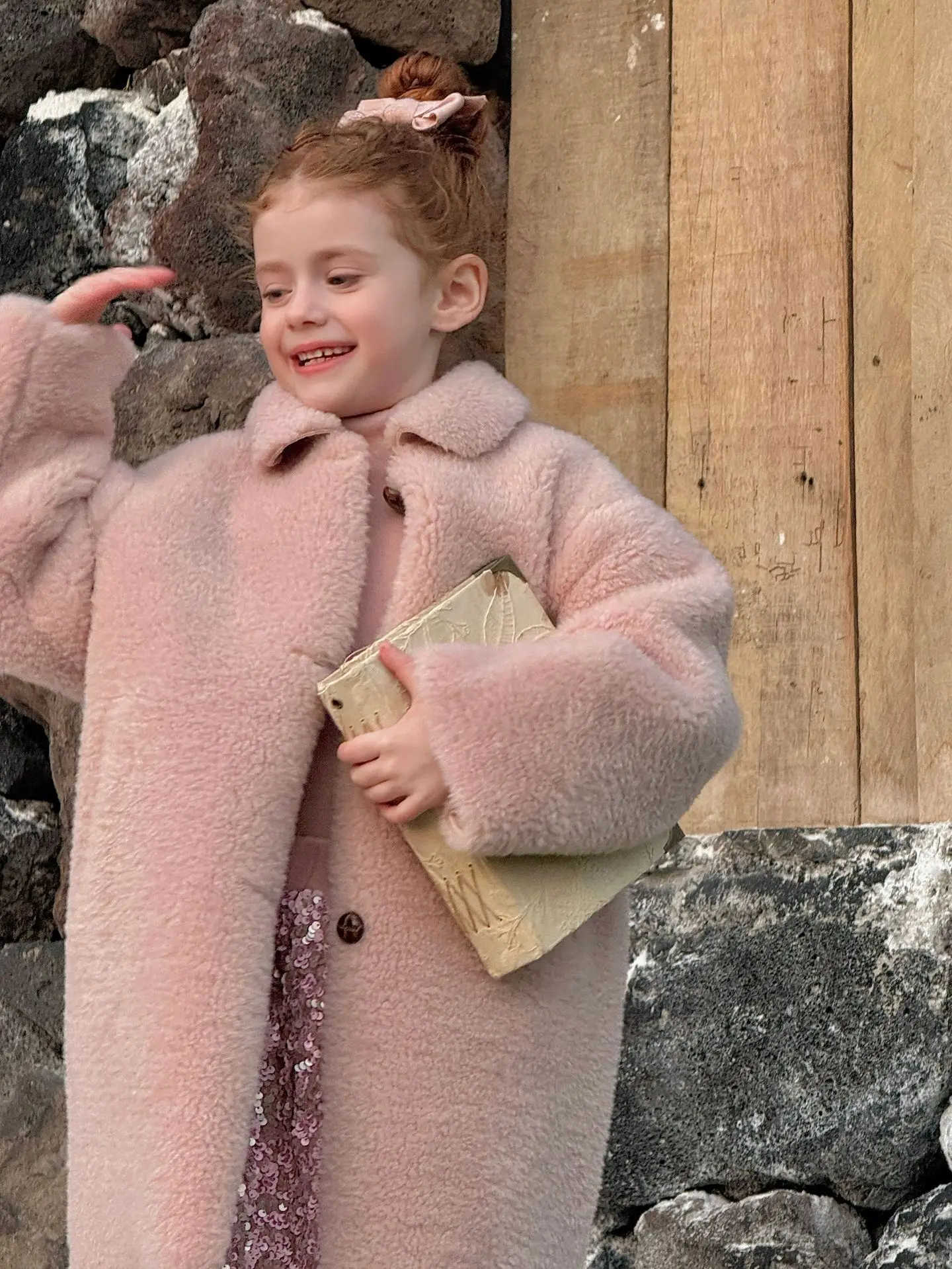 Filles rose fourrure une pièce manteau 2025 automne hiver nouvelles filles col rabattu Long manteau chaud hiver manteau polyvalent