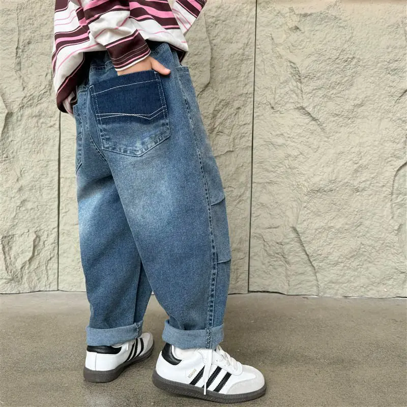 Korean Style Boys' Jeans Versatile Soft Washed Denim Pants with Letter Print, Durable & Wrinkle-Resistant (Big Kids 110-170cm)