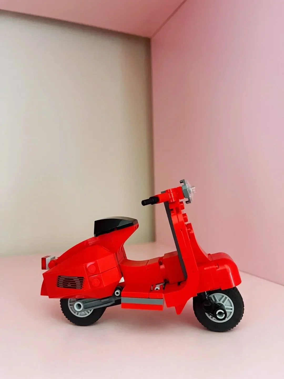 2024New 2022 118pcs Girls Friends  Mini Motorcycle Building Block Bricks Compatible Toy for Xmas Children Gift