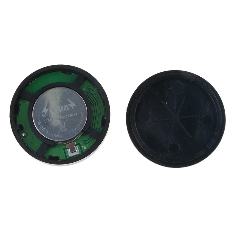 Pulsante multimediale wireless Bluetooth Telefono cellulare Riproduzione musicale Bluetooth Controllo remoto per avviare Siri per telefoni IOS/Android