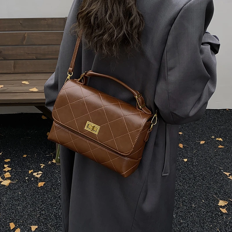 

Paris fashion trend handbag elegant women's zipper crossbody bag classic style chain strap shoulder bag