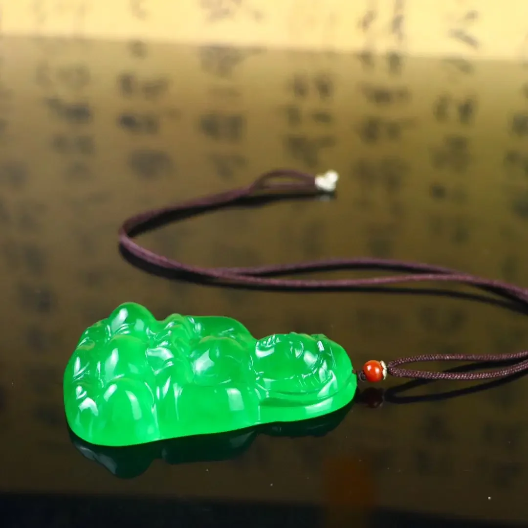 مجوهرات رائعة جديدة من ماركة Seiko عالية الجودة من الجاديت Guanyin، سلسلة مجانية، صندوق مجاني من مجوهرات Wenwan