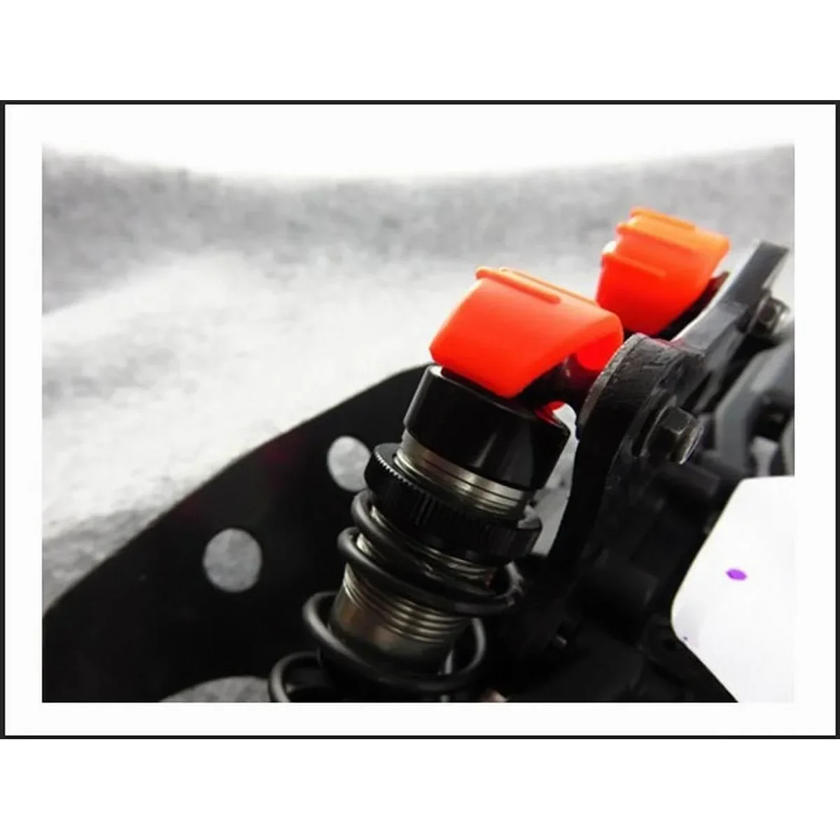 4pcs Shock Absorber & Hydraulic Frame Protection Protection Cover Shock Absorption Cap for 1:8 1:10 RC Car Parts Traxxas HSP HPI view 6