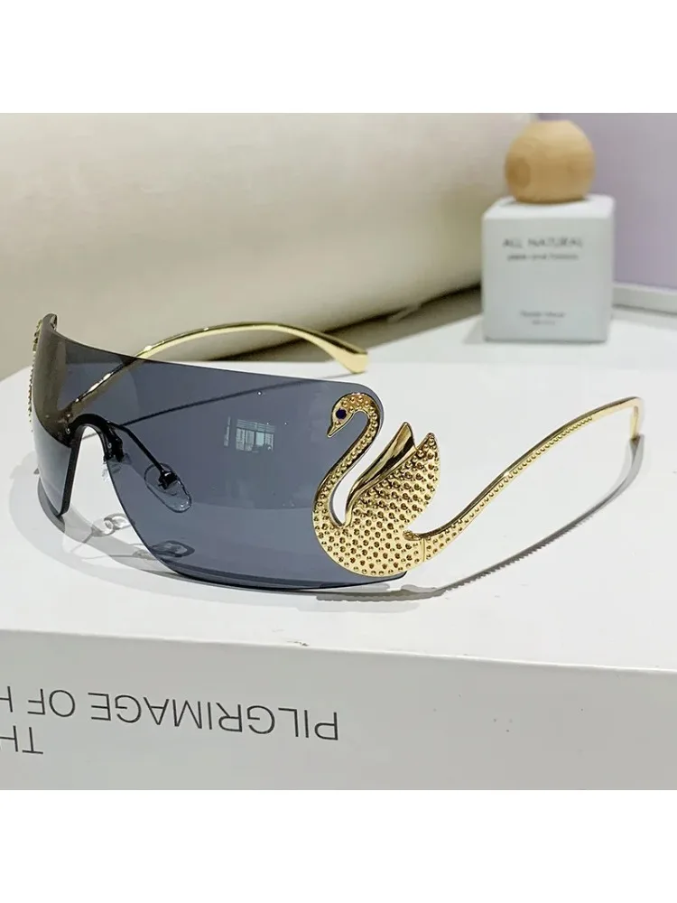 Neue Y2k Vintage Randlose Sonnenbrille für Damen Luxusmarken-Design Sonnenbrillen Punk Beliebte Einteilige Gläser Eyewear