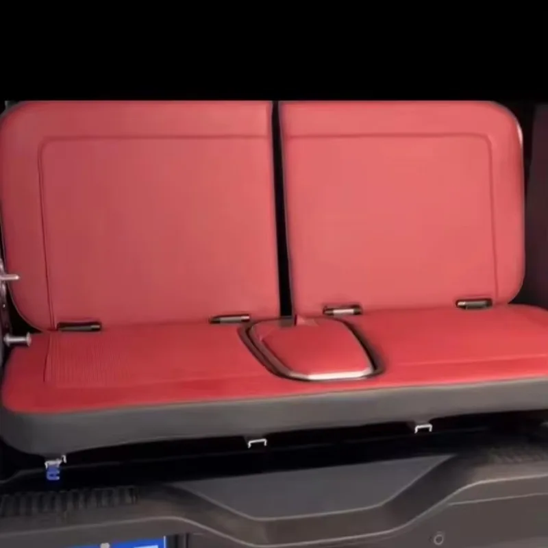 

Custom Aero Leather Upholstery Adjustable 2-Person Trunk Seat