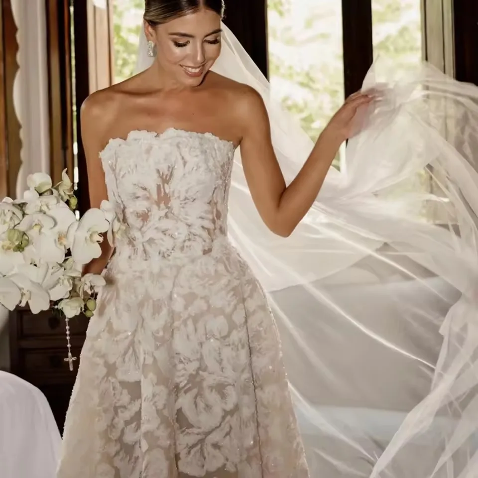 Customized White Lace Prom Dresses Strapless Vintage vestidos de noche Trailing A-line Formal Wedding Evening Vestidos De Novia