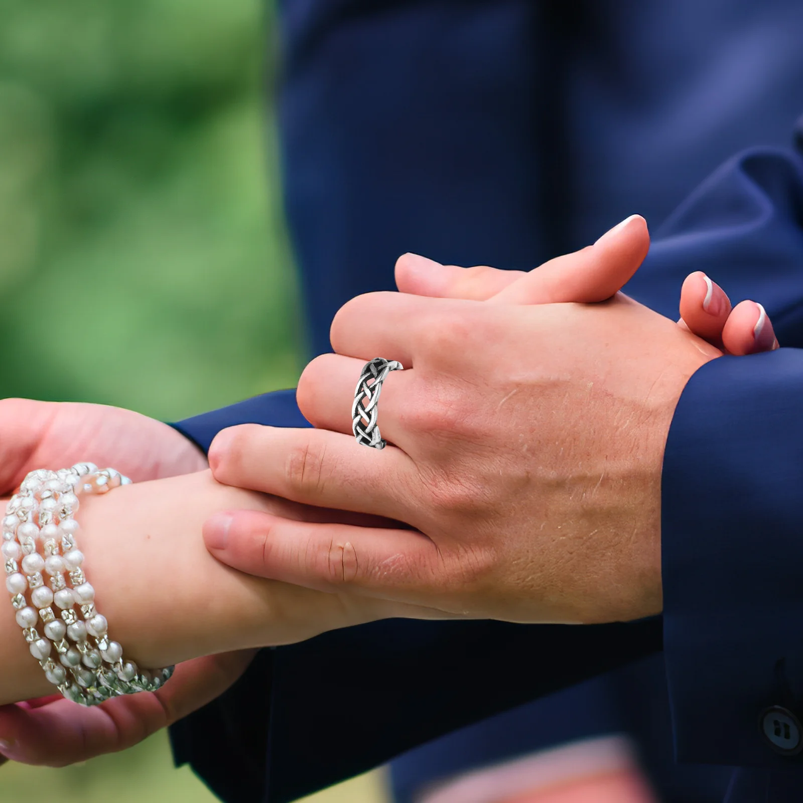 

Wide Stainless Steel Knot Ring Hollow Design Durable Mens Rings for Costume Party