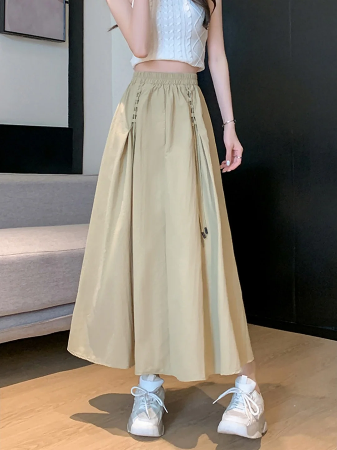 Khaki Workwear Half Skirt High Waist Slimming Loose Casual Versatile A-Line Skirt for Summer 2026 Elegant Home Outdoor Wear