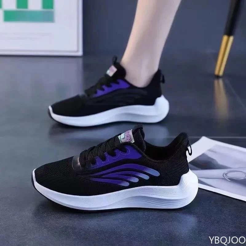 Large Size Autumn Fashion Breathable Lightweight Casual Comfortable Women's Shoes Versatile Flat Bottom Women's Sports Shoes