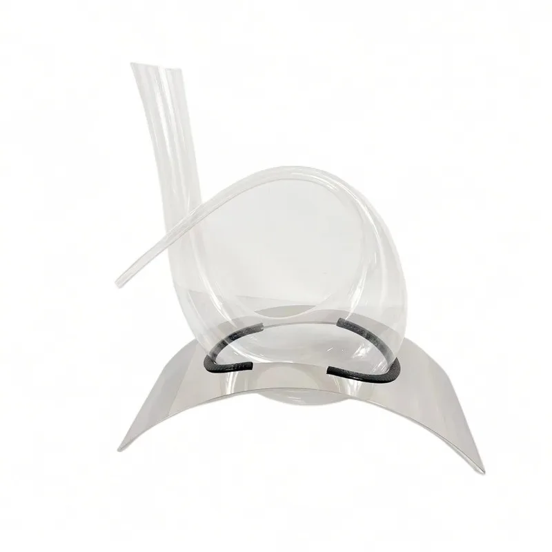 

Light luxury creative harp red wine decanter with bracket