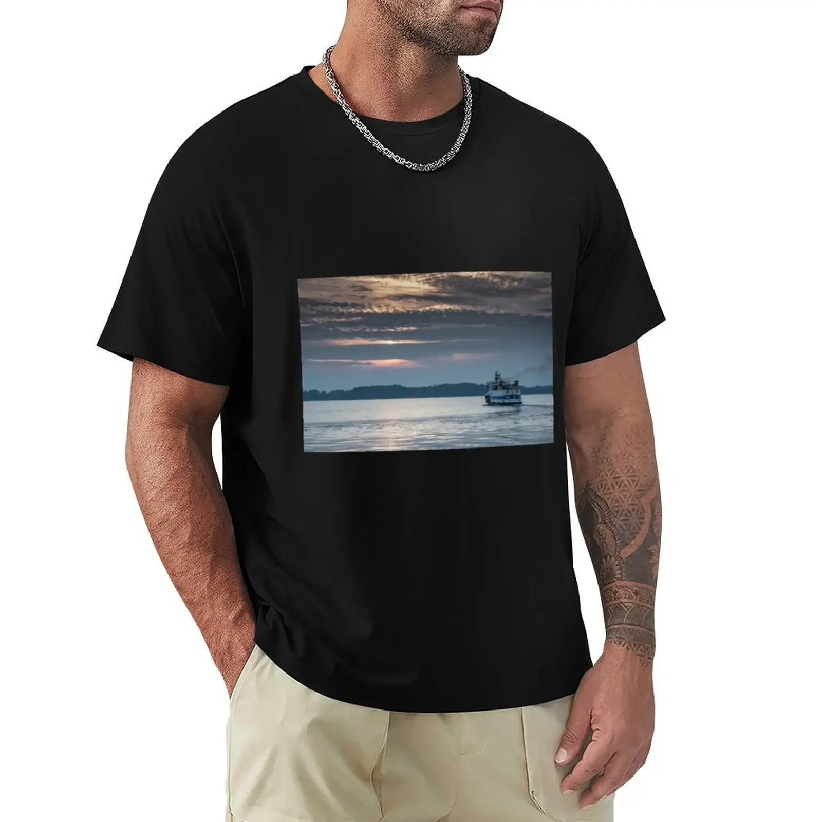 Delivery steamer on the Kiel Fjord T-Shirt new edition designer shirts men clothes