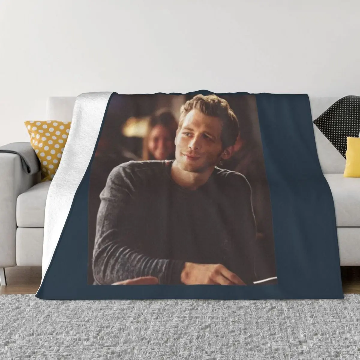 

Klaus mikaelson the originals Throw Blanket Luxury St Blanket anime Multi-Purpose Picnic Blanket