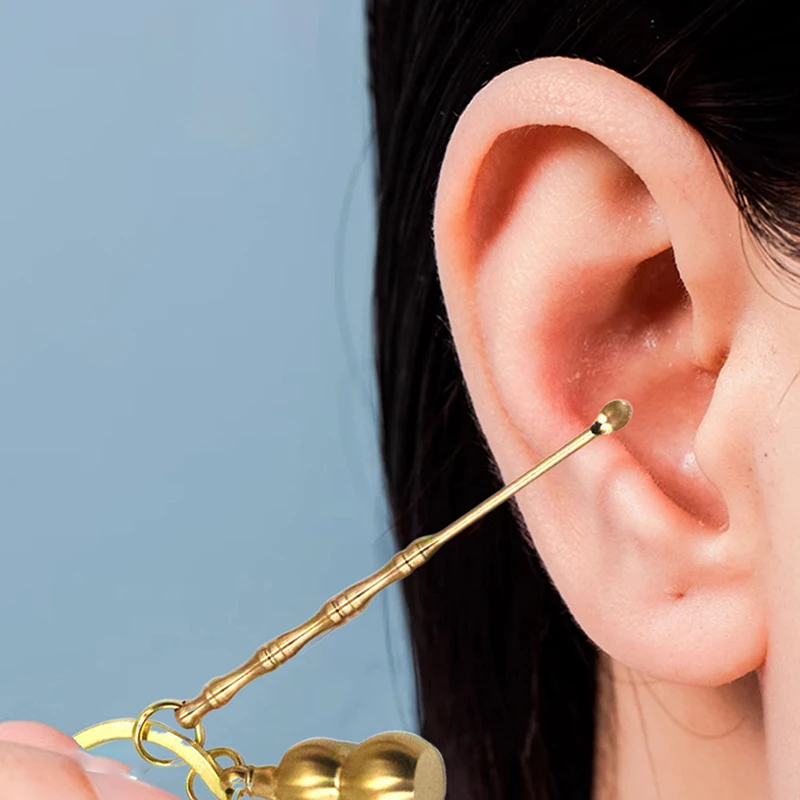 

Creative Brass Ear Cleaner With Keychains Flat Gourd Ear Spoon Set Pendant Keychain Charms Ear Wax Removal Tool Earpick Cleaning