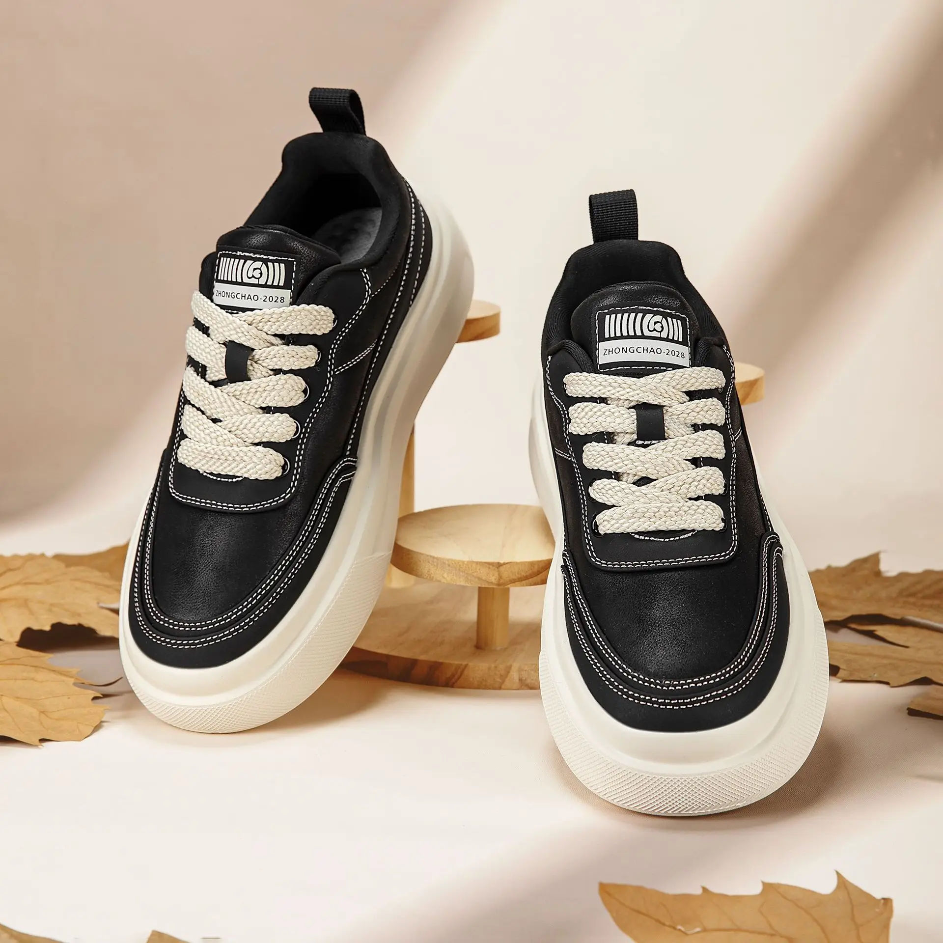 New 2026 Spring Autumn Men's Low Cut Casual Fashion Shoes Comfortable Design for Men