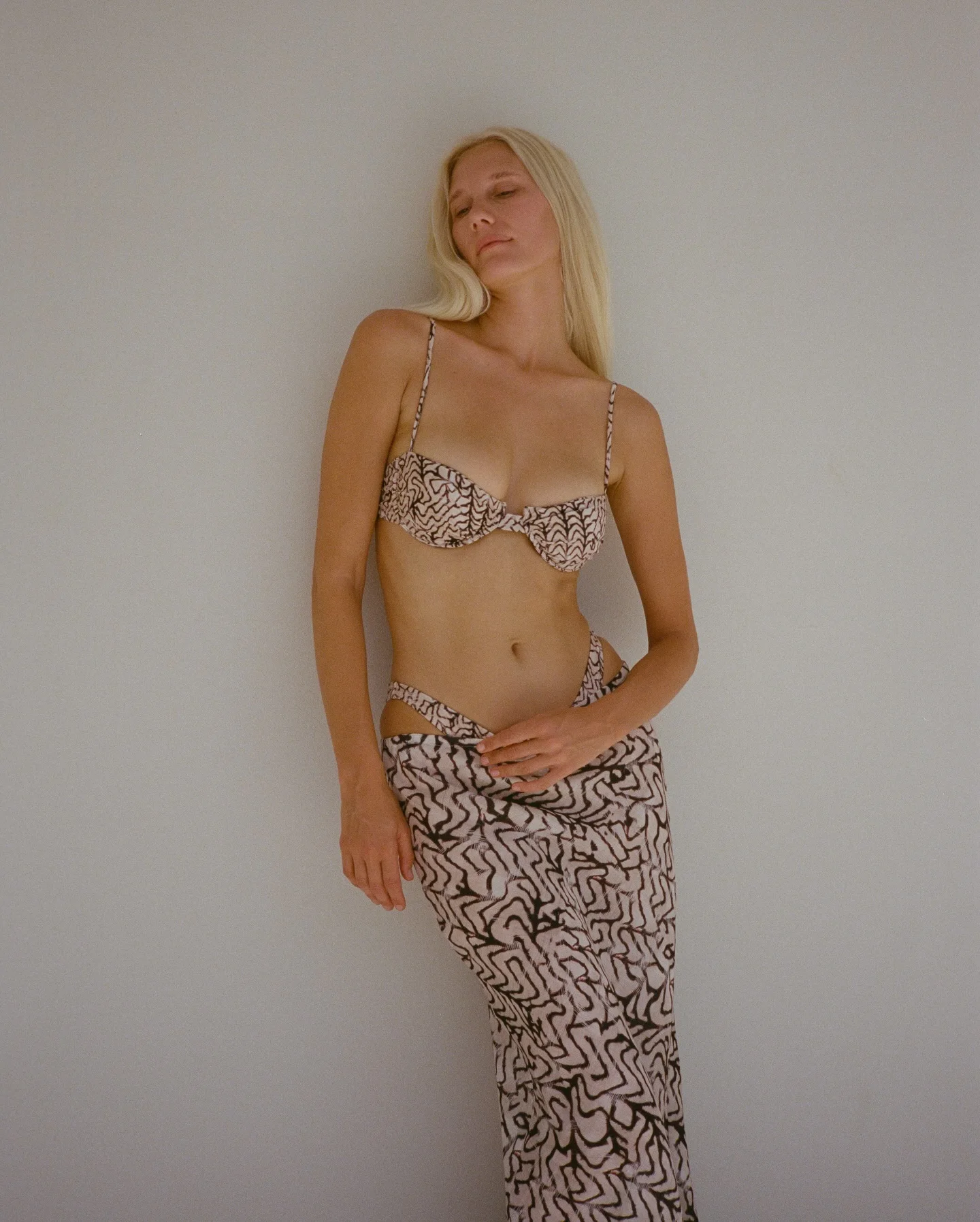 

Printed Bikini With Skirt Elegent Women 3Pcs Swimsuit Fashion Lady Swimwear Sexy Biquini Set Female Beachwear Swimming Suit