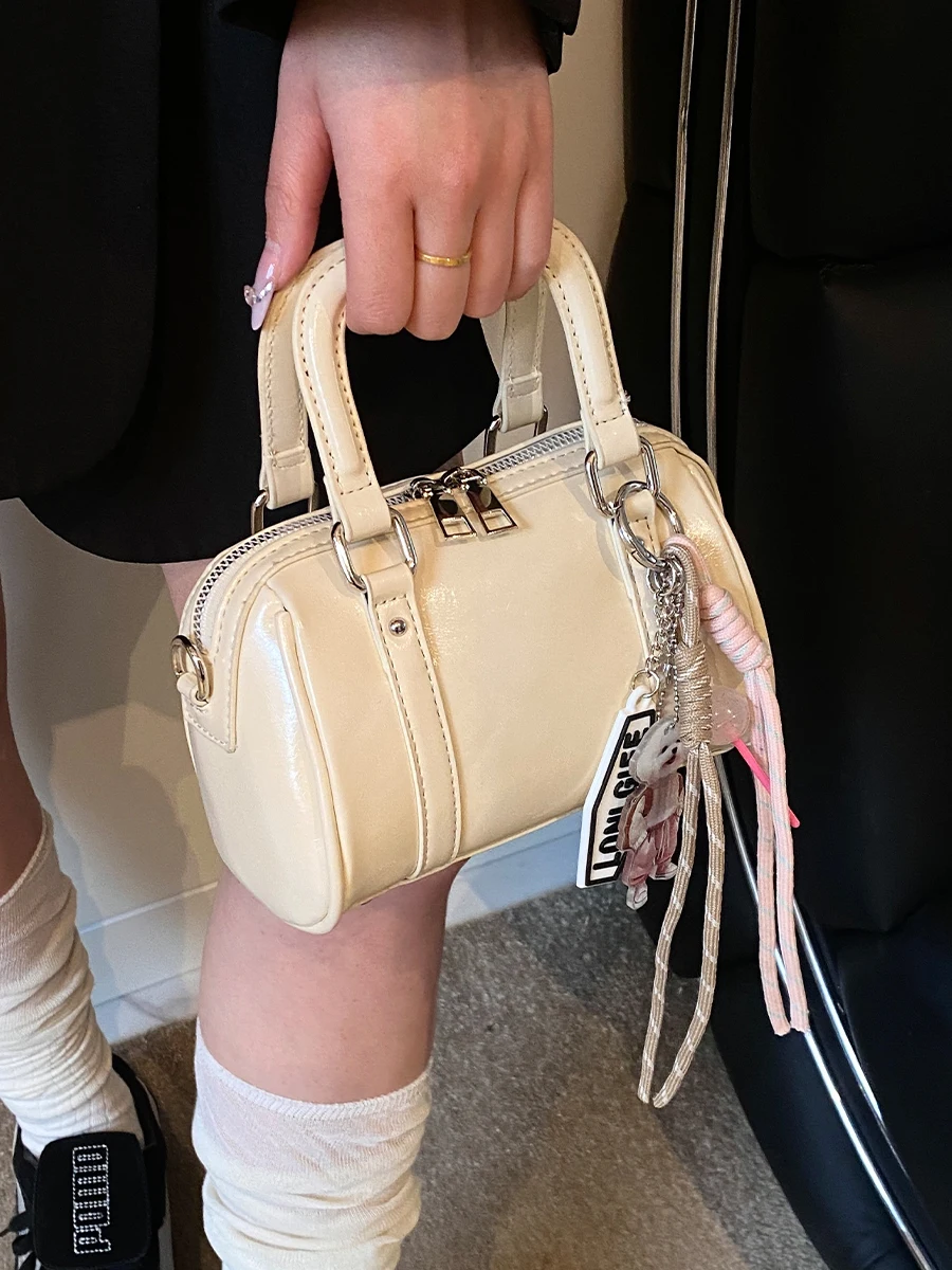 

Women Solid Color Cross body Bag Leather Zipper with Pendant Pillow Bags Korean Casual Fashion Simple Female Handbag