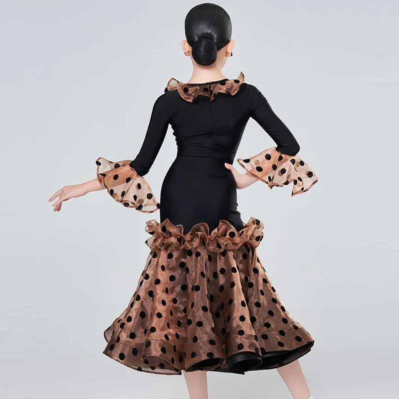 Abiti professionali per balli da sala per bambini Valzer per ragazze Abiti da ballo moderni Costumi per spettacoli di danza latina SL11994
