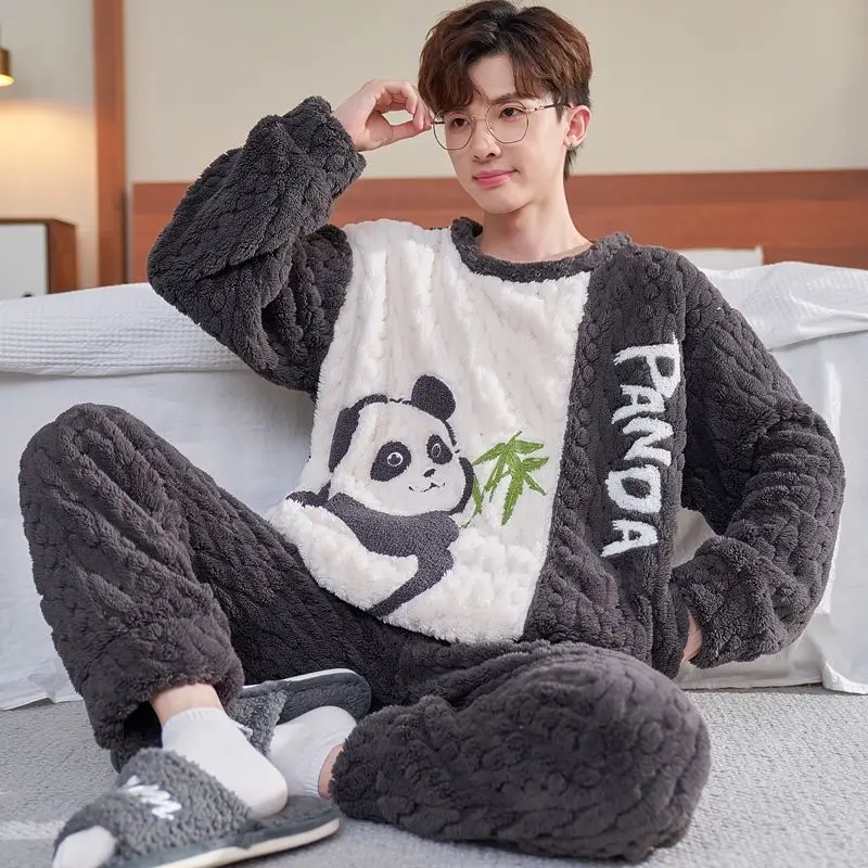 

Can Be Worn Outside Pajamas Fall/Winter Men's Sleepwear Coral Velvet Youth Extra Thick Winter Flannel Cartoon Homewear Warm Set