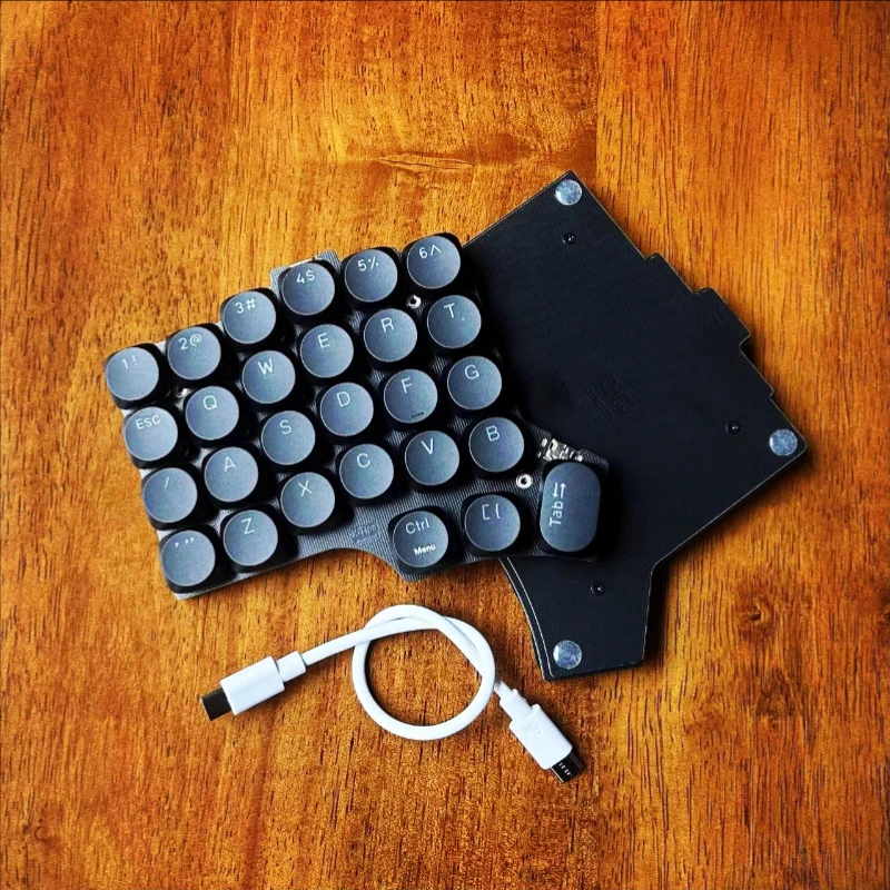 

V5a Mechanical Keyboard Customized Low Profile Split Keyboard Customized Ergonomics Gamer Mechanical Keyboard Light and Thin