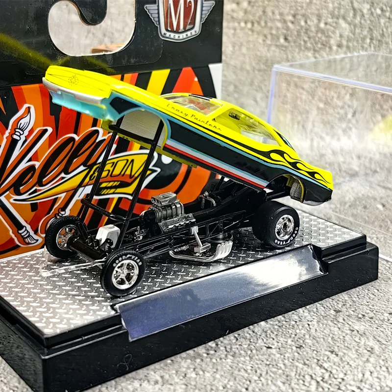 

Новый продукт M2 Special Edition Коллекция сплавов Модель автомобиля Изысканная модель автомобиля из сплава Коллекция моделирования Бутик-украшения