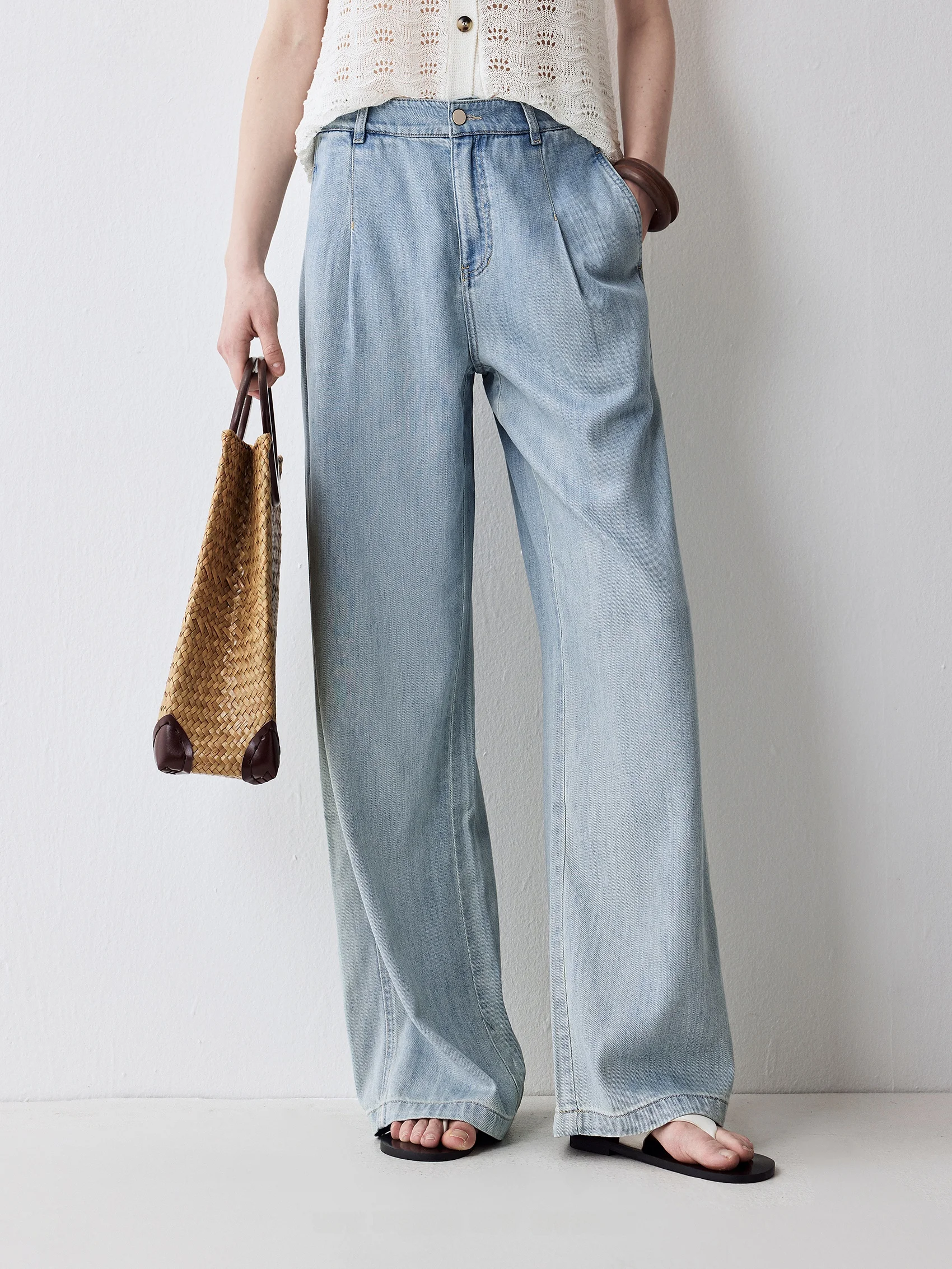 

Light Blue Cooling Denim Jeans Casual Summer Lightweight Breathable Wide Leg Sofa Women's Jeans Cotton Lyocell Fiber Blend