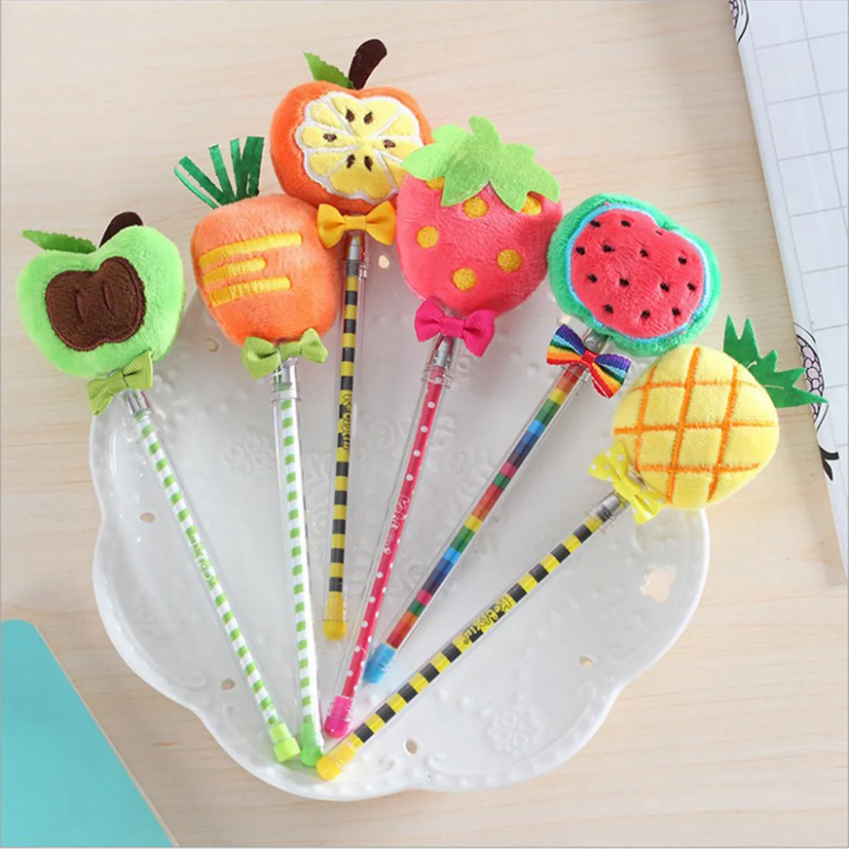 

6Pcs Fun Fruit Gel Ink Pen Engaging Cartoon Illustrations Encourage Writing in Students Great for School Home Office