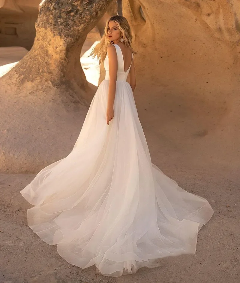 Robe de mariée en tulle à col en V pour femmes, simple, coupe trapèze, taille réduite avec bas, fibres longues, Patients, robe de mariée en plein air