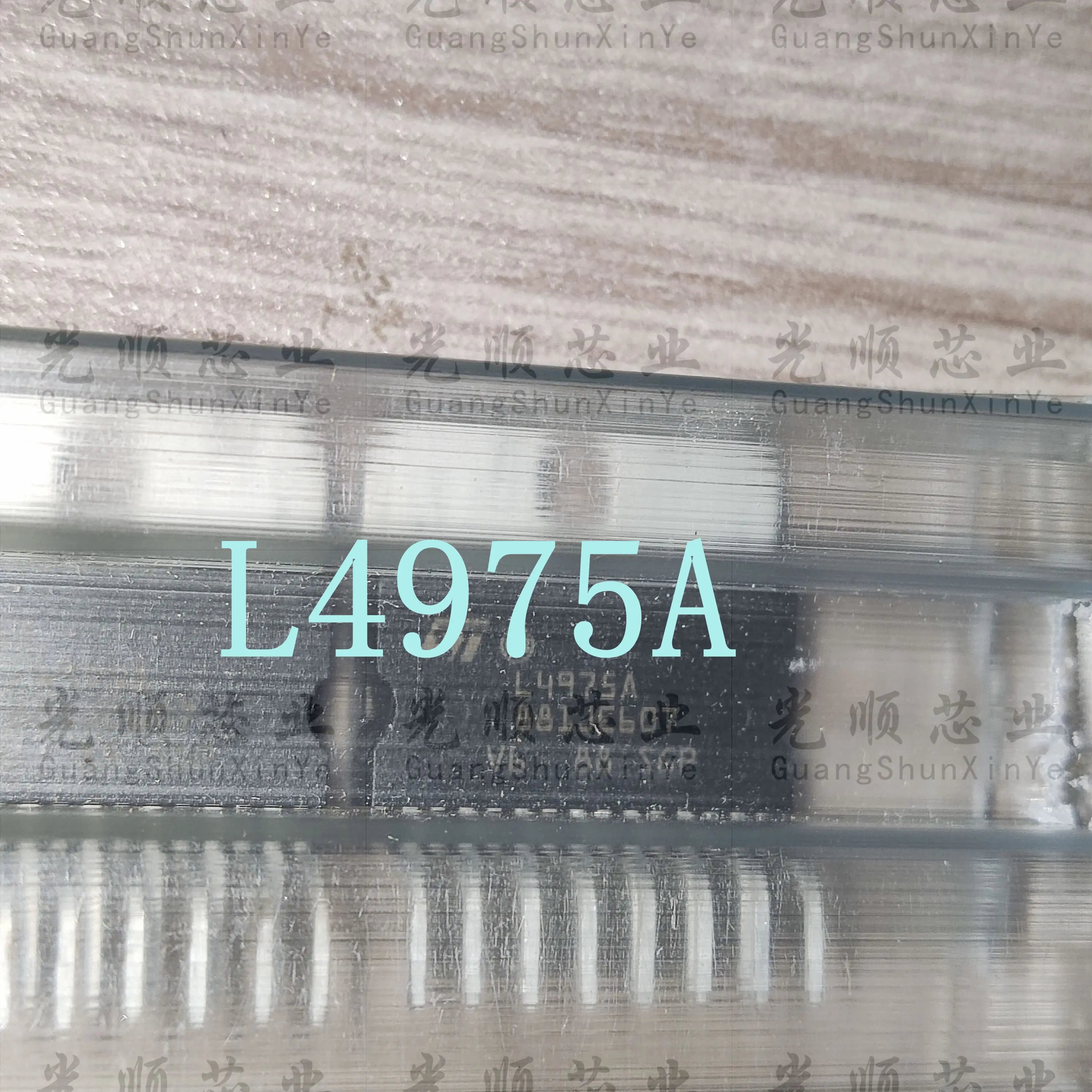 

5PCS L4975A ZIP15 Spot inventory.