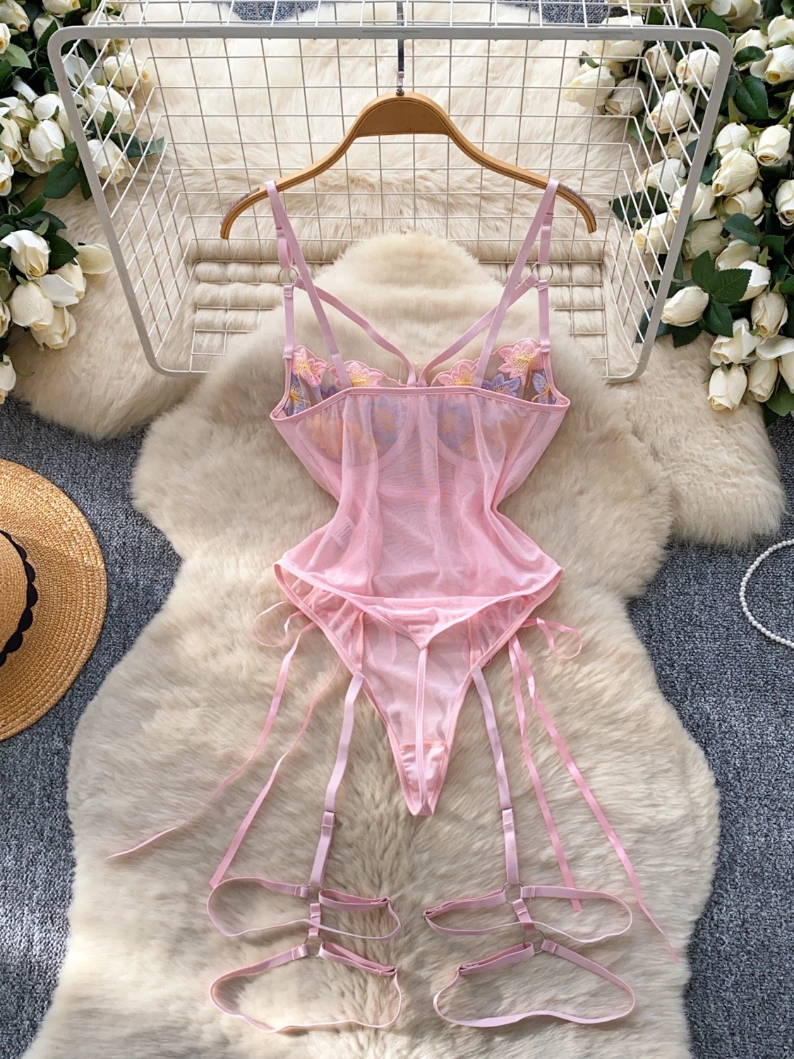 مثير مطرزة المحاصيل الأعلى والسراويل عالية الخصر مجموعة المرأة Faionable تخفيف مستقيم قطع الصيف على الانترنت الحصري S