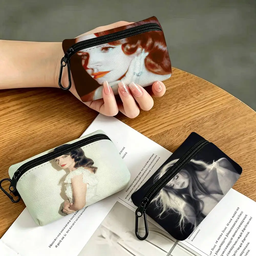 Popular Singers Lana Del Rey Oxford Cloth Zipper Wallet Multifunctional Hanging Coin Bag For Credit Cards Keys Coins Earbuds