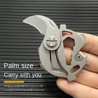 Multifunctional Mini Pocket Knives Screwdriver Keychain Outdoor EDC Tools Coin Round Steel Folding Blade Knife Keyring Pendant
