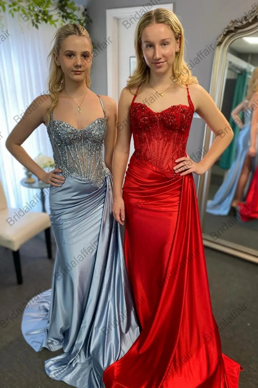 Sparkly Corset Sequins Long Prom Dress With Slit Sexy Spaghetti Strap Appliques Evening Dresses Elegant Formal Party Gowns 2025 image 4