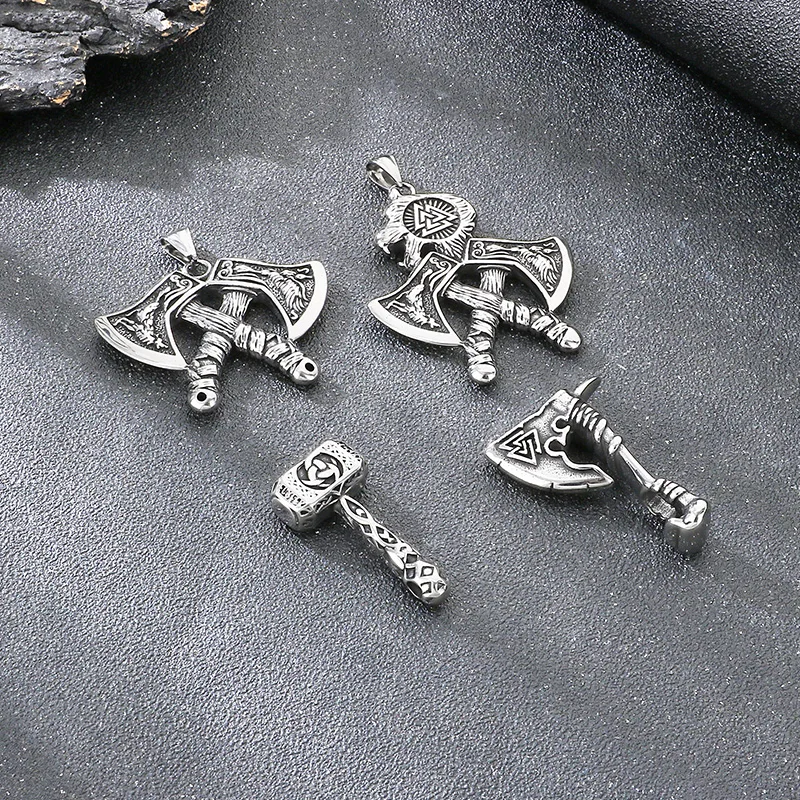 Trendy Retro Crow Prairie Wolf Double Sided Viking Tomahawk Pendant Necklace Charm Men's Necklace Metal Accessorie Party Jewelry