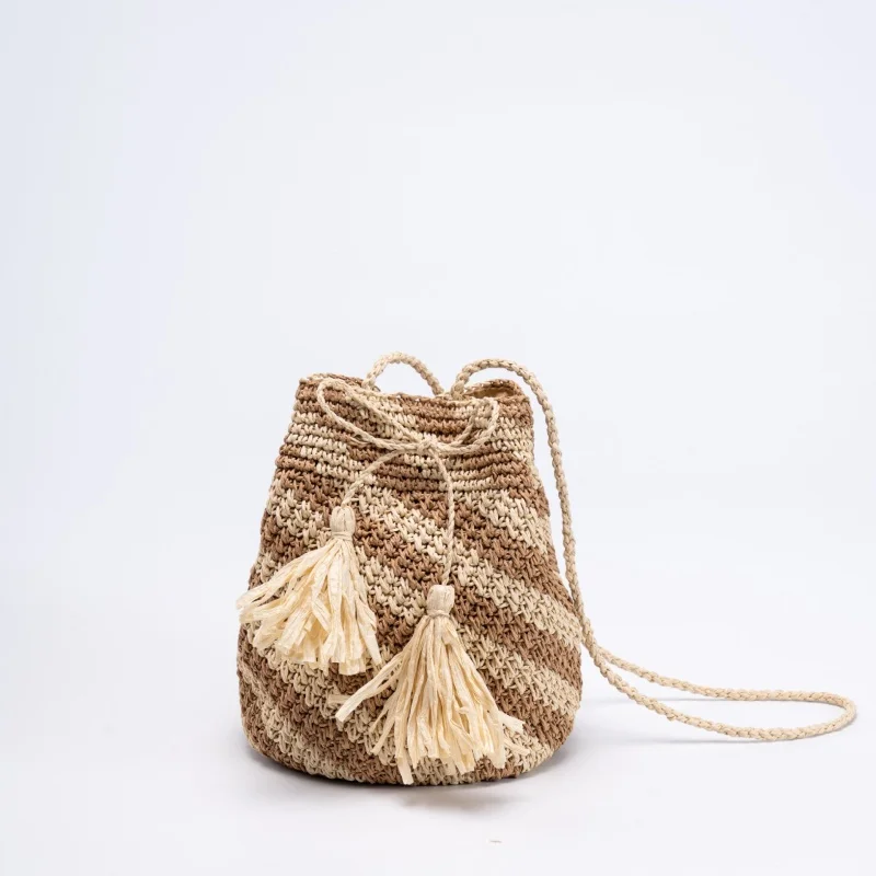 

New Striped Paper Rope Color Blocking Woven Bag Women's Handmade Large Capacity Handbags Vacation Beach Bucket Bag